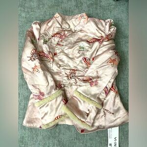 NWT Fashion Embroidered cotton blouse